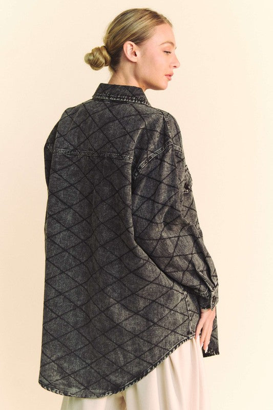 Davi & Dani Curved Hem Diamond Quilted Button Up Pockets Denim Shacket | Black