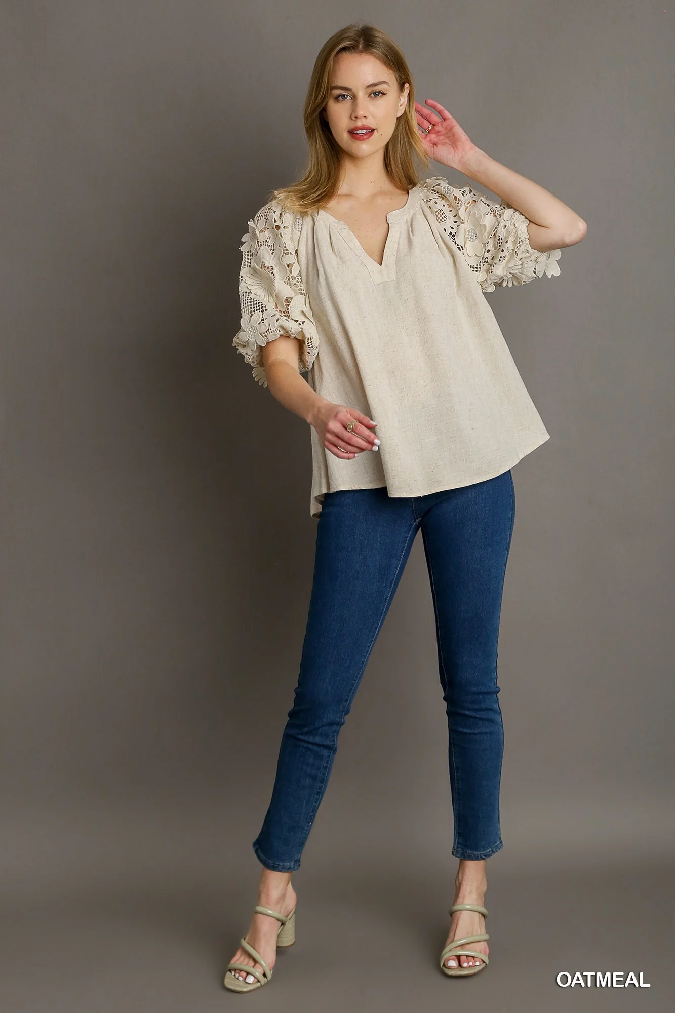 Umgee Linen Boxy Cut Split Neck 3D Floral Sleeves Relaxed Fit Blouse | Oatmeal