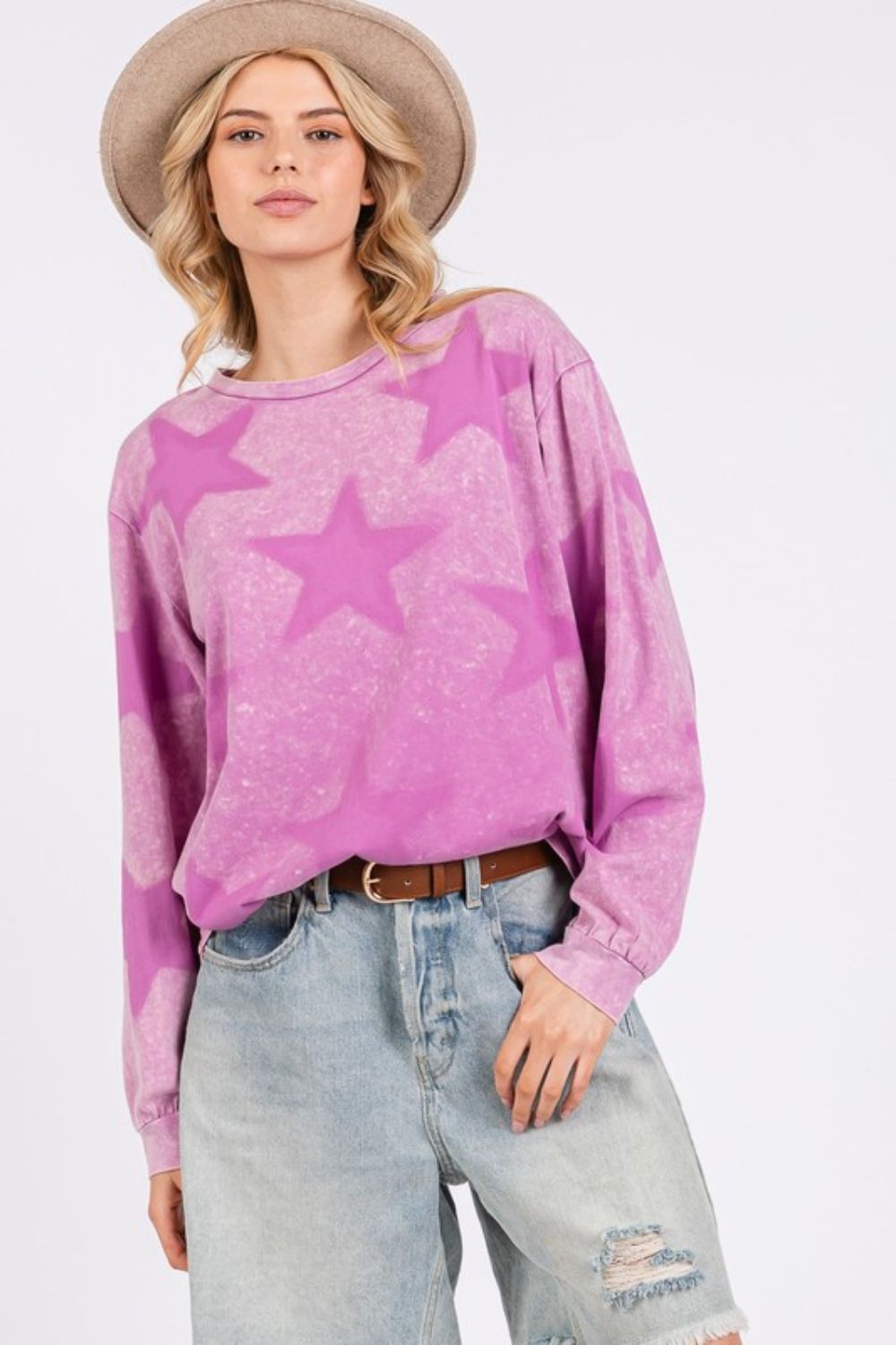 SAGE + FIG Mineral Wash Star Graphic Print Long Sleeves T-Shirt | Moonlit Mauve