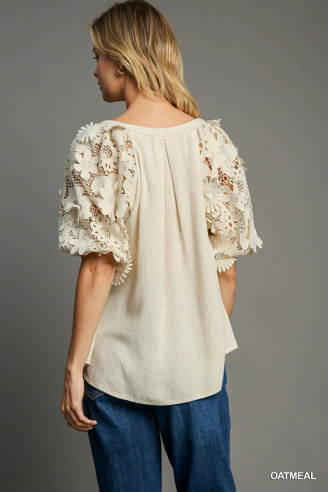 Umgee Linen Boxy Cut Split Neck 3D Floral Sleeves Relaxed Fit Blouse | Oatmeal