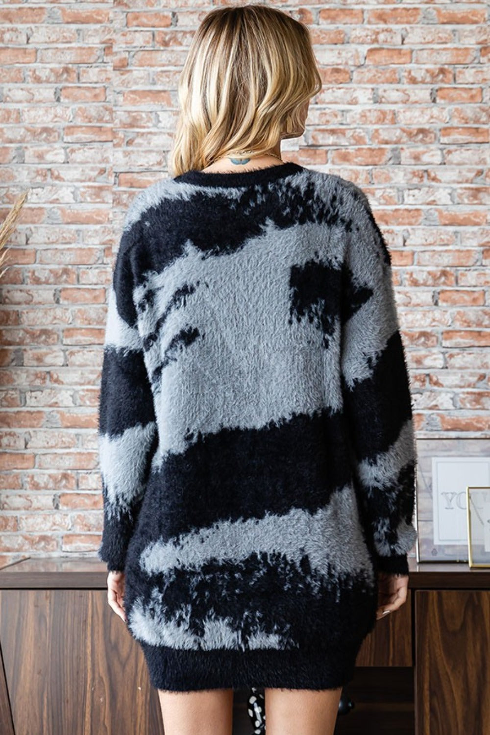 First Love Abstract Pattern Contrast Feather Yarn Long Sleeves Sweater | Black