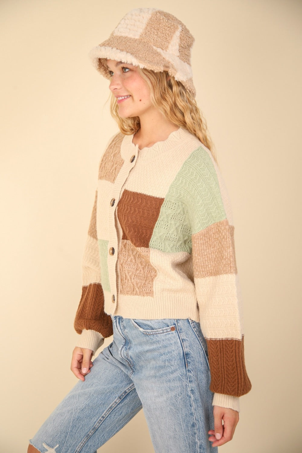 VERY J Color Block Button Down Textured Knit Cropped Sweater Cardigan | Oatmeal