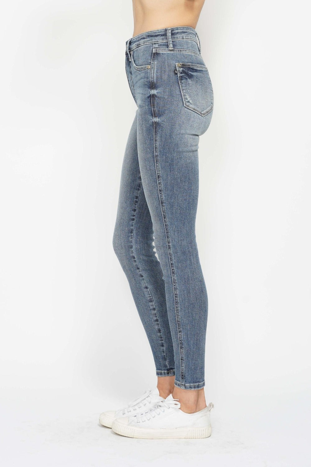 Judy Blue High Rise Tummy Control Contrast Wash Stretchy Skinny Denim Jeans