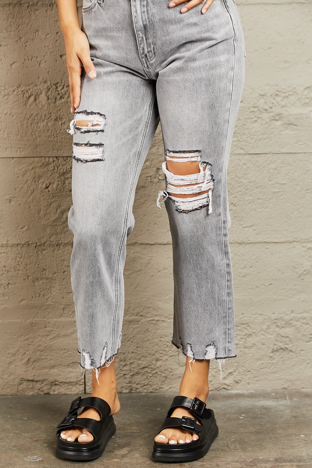 BAYEAS High Waisted Distressed Detail Cropped Mom Jeans