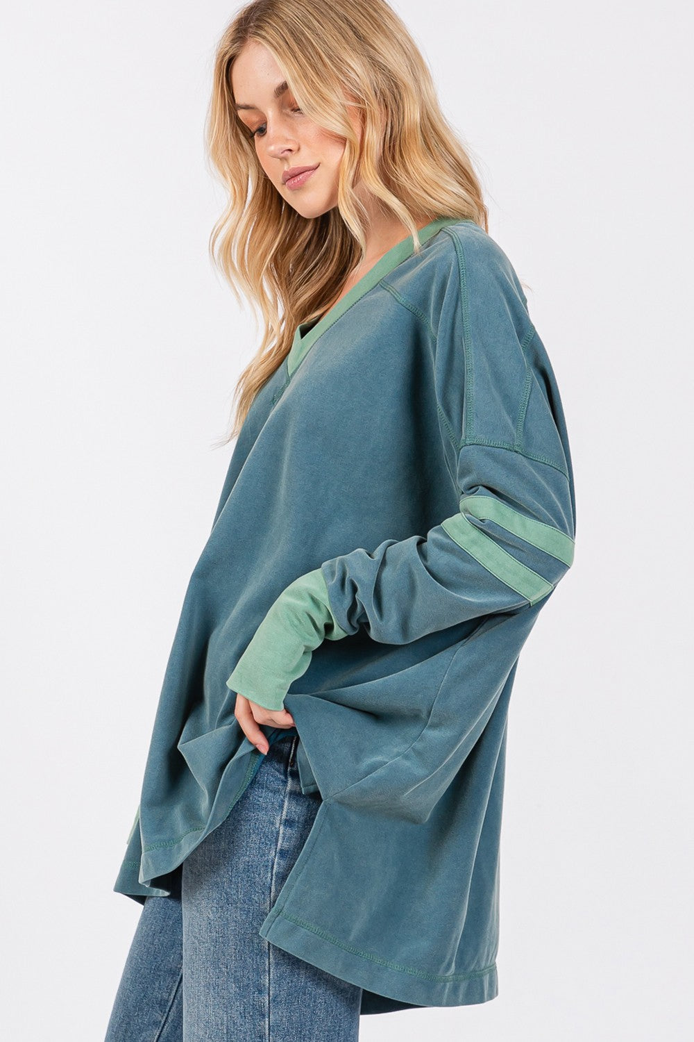 SAGE + FIG Mineral Wash Side Slit Contrast V-Neck Oversized T-Shirt | Teal