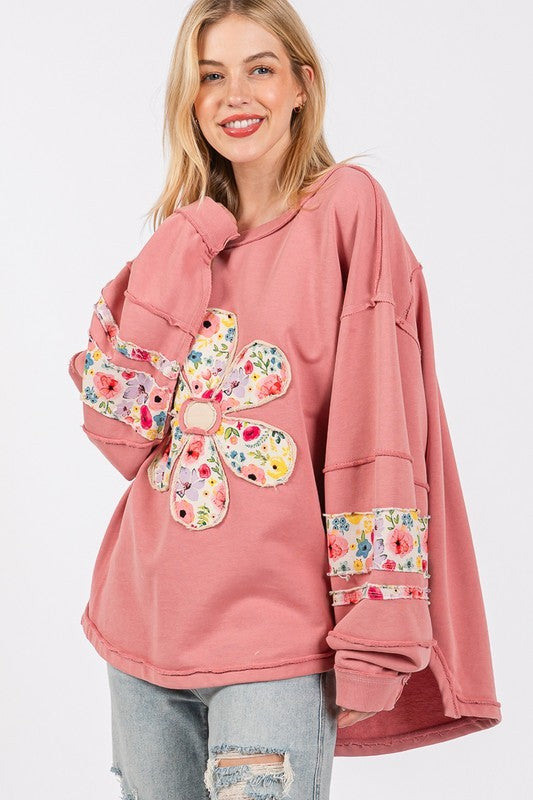 SAGE + FIG Daisy Patch Applique Long Sleeves Relaxed Fit Sweatshirt | Rose