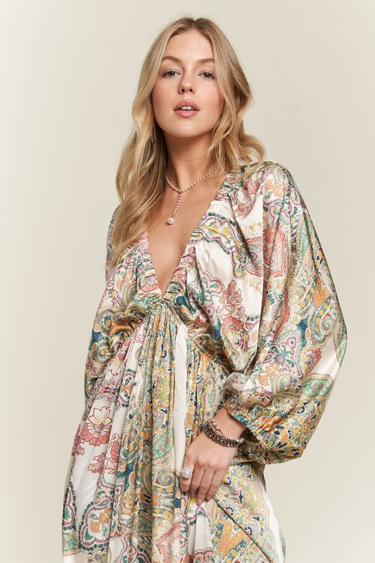 ADORA Boho Printed V-Neck Batwing Sleeves Side Pockets Maxi Dress | Light Green