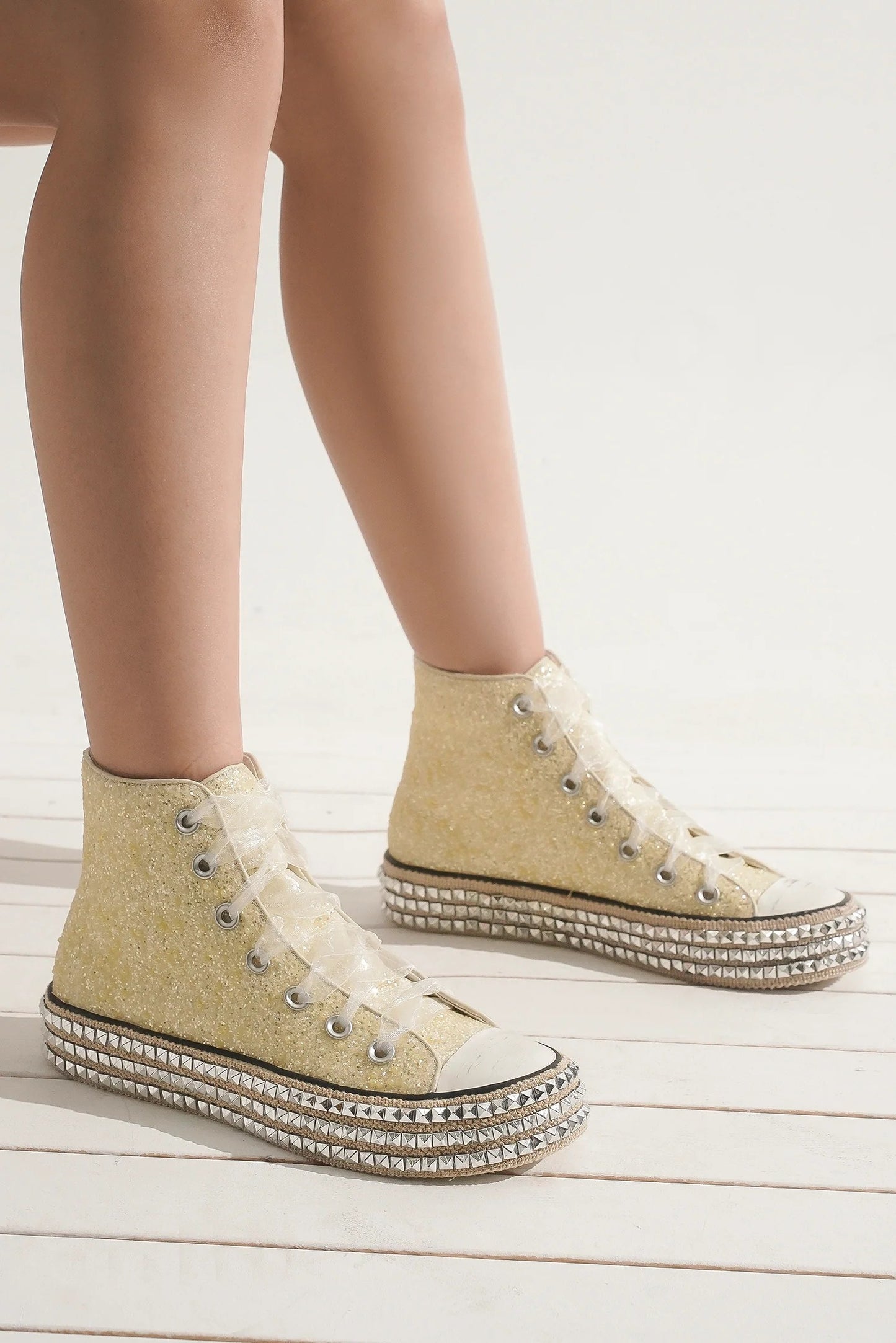 Beast Fashion Glitter Detail Lace-Up Studded Platform Sneakers | White Pearl