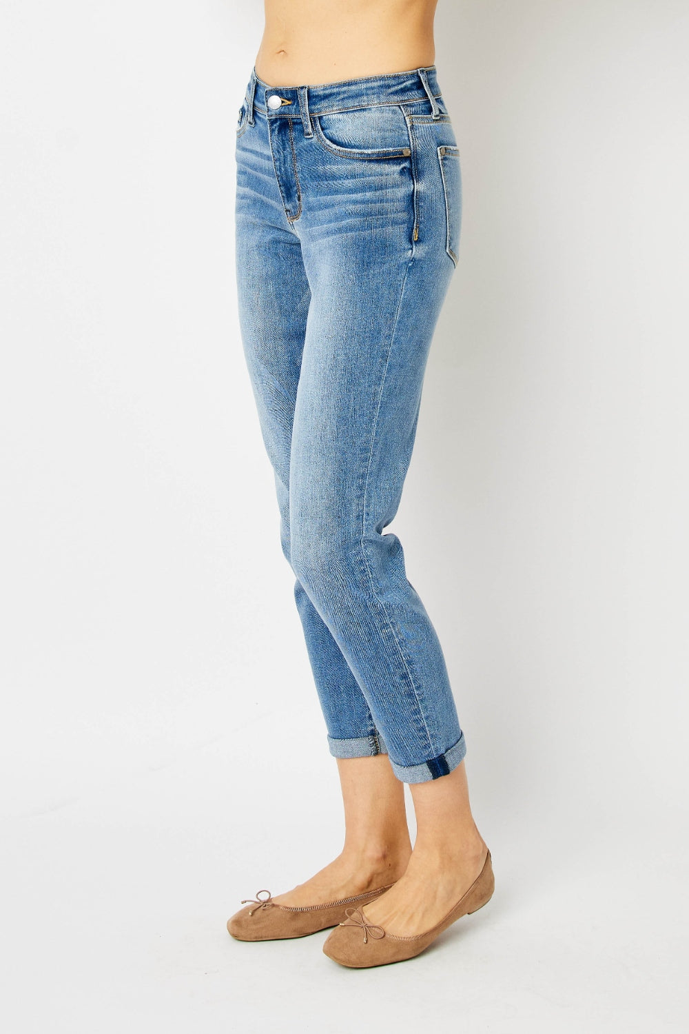 Judy Blue Full Size Mid Rise Cuffed Hem Zipper Fly Cropped Slim Jeans