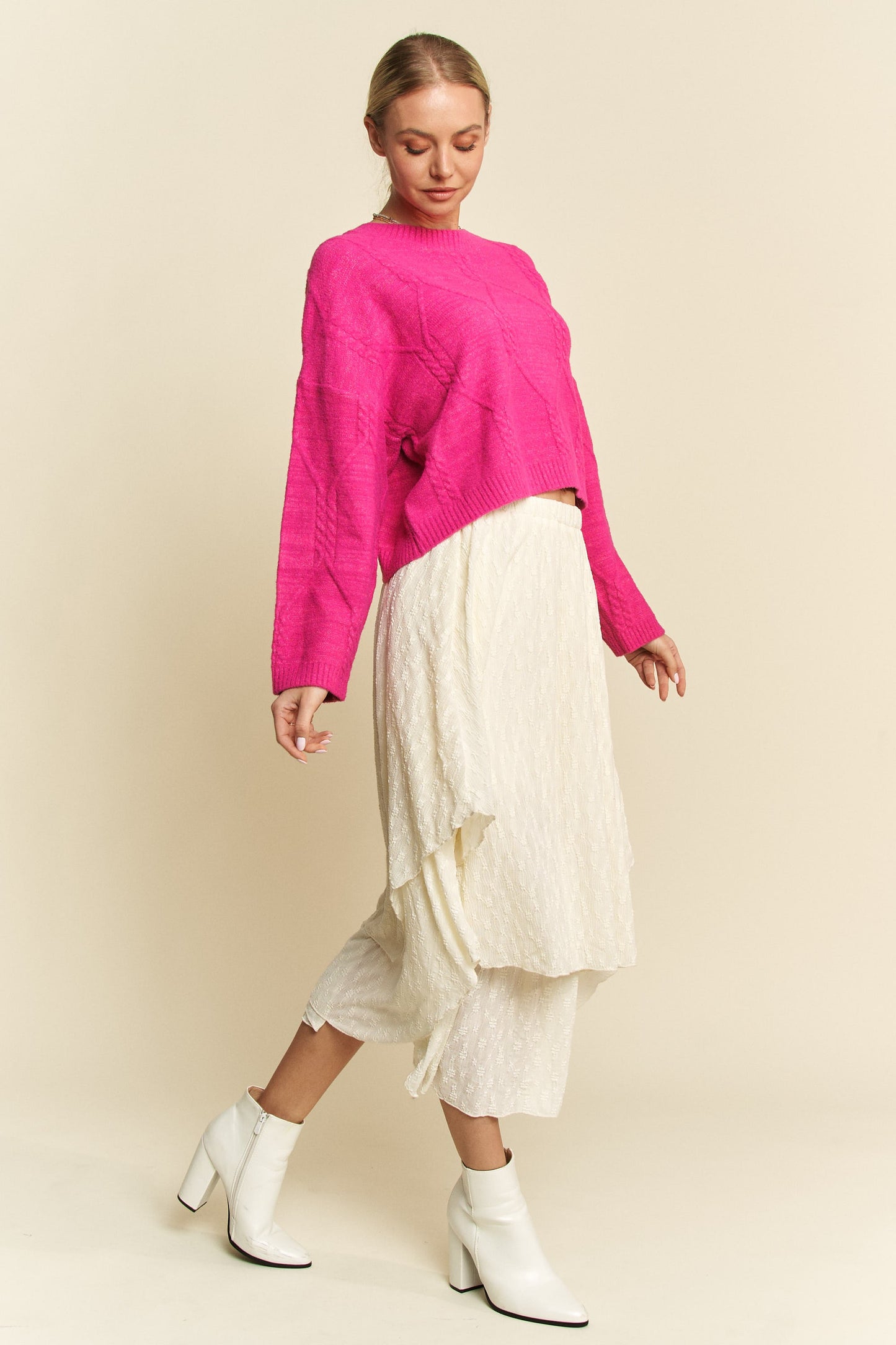 Davi & Dani Diamond Cable Pattern Drop Shoulder Cropped Knit Sweater | Pink