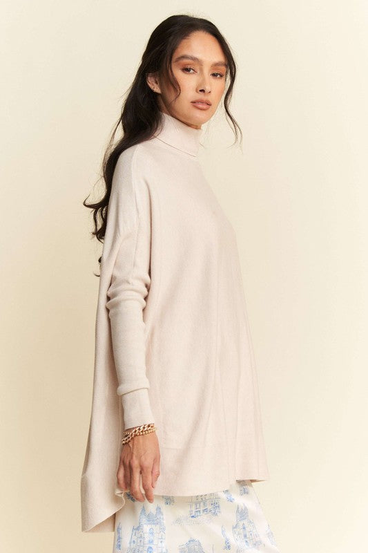 Davi & Dani High-Low Turtleneck Long Sleeves Loose Fit Knit Sweater | Cream