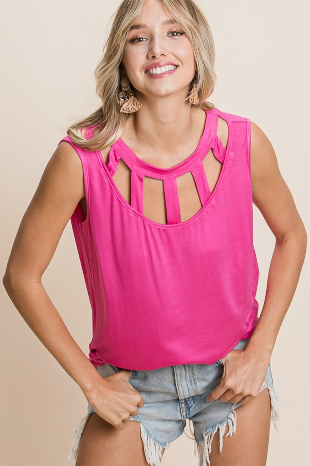 BiBi Cutout Detailing Round Neck Sleeveless Top