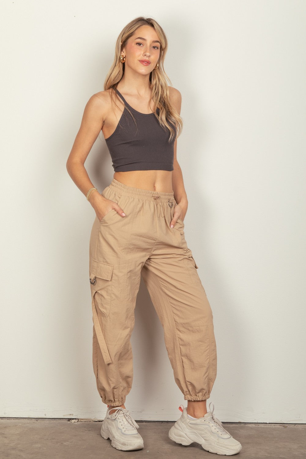 VERY J Elastic Waist Drawstring Woven Multi Pockets D-Rings Cargo Pants | Taupe