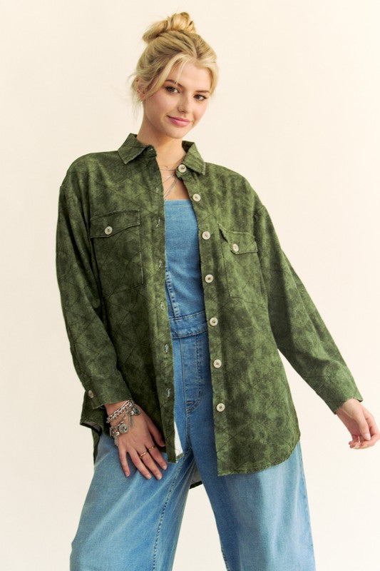 Davi & Dani Curved Hem Diamond Quilted Button Up Denim Shacket | Army Green