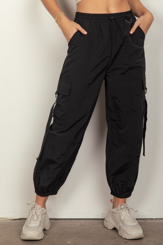 VERY J Elastic Waist Drawstring Woven Multi Pockets D-Rings Cargo Pants | Black