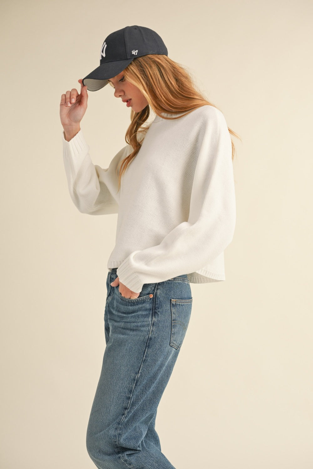 MABLE Round Neck Dolman Sleeves Relaxed Fit Cropped Pullover Sweater | Off White