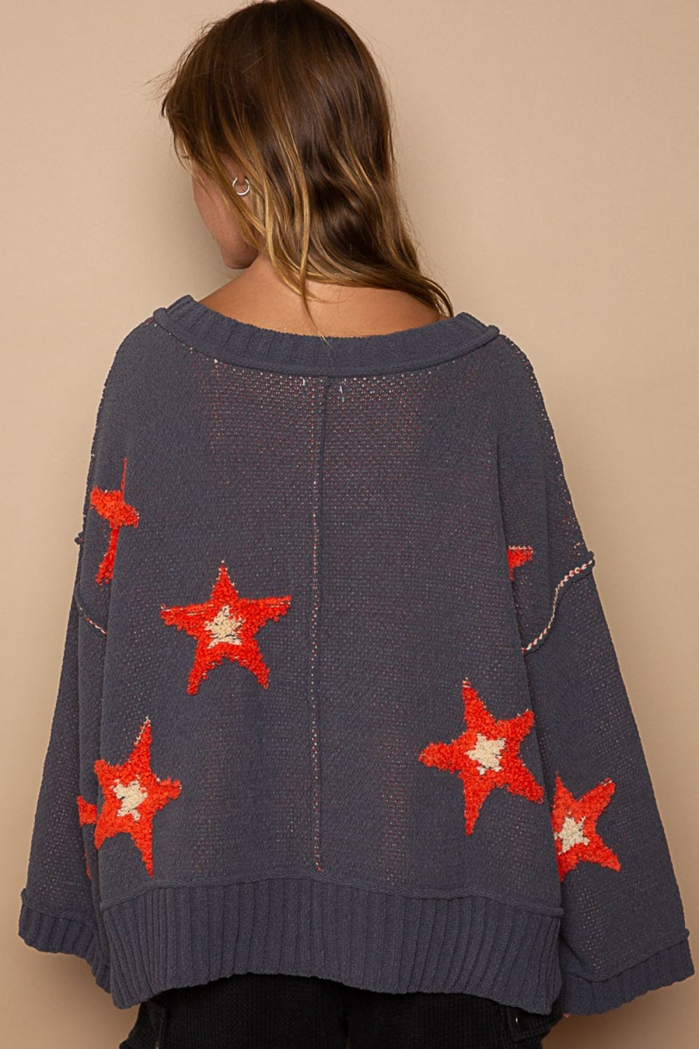 POL Relaxed Fit Long Sleeves Star Patch V-Neck Pullover Sweater | Charcoal