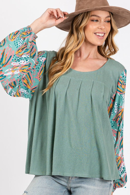 SAGE + FIG Floral Contrast Print Bubble Sleeves Front Pleated Blouse | Sage