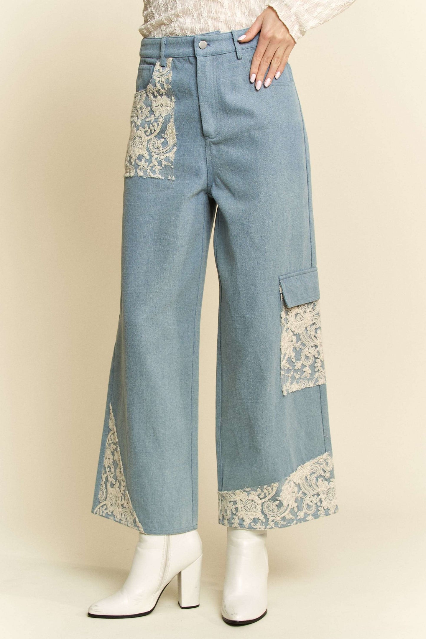 Davi & Dani Lace Applique Details Zipper Fly Wide Leg Denim Jeans | Light Blue