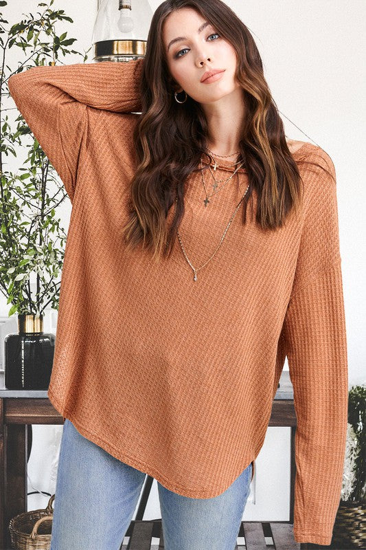 LA MIEL Bree Relaxed Fit Raw Edge Details Long Sleeves Top