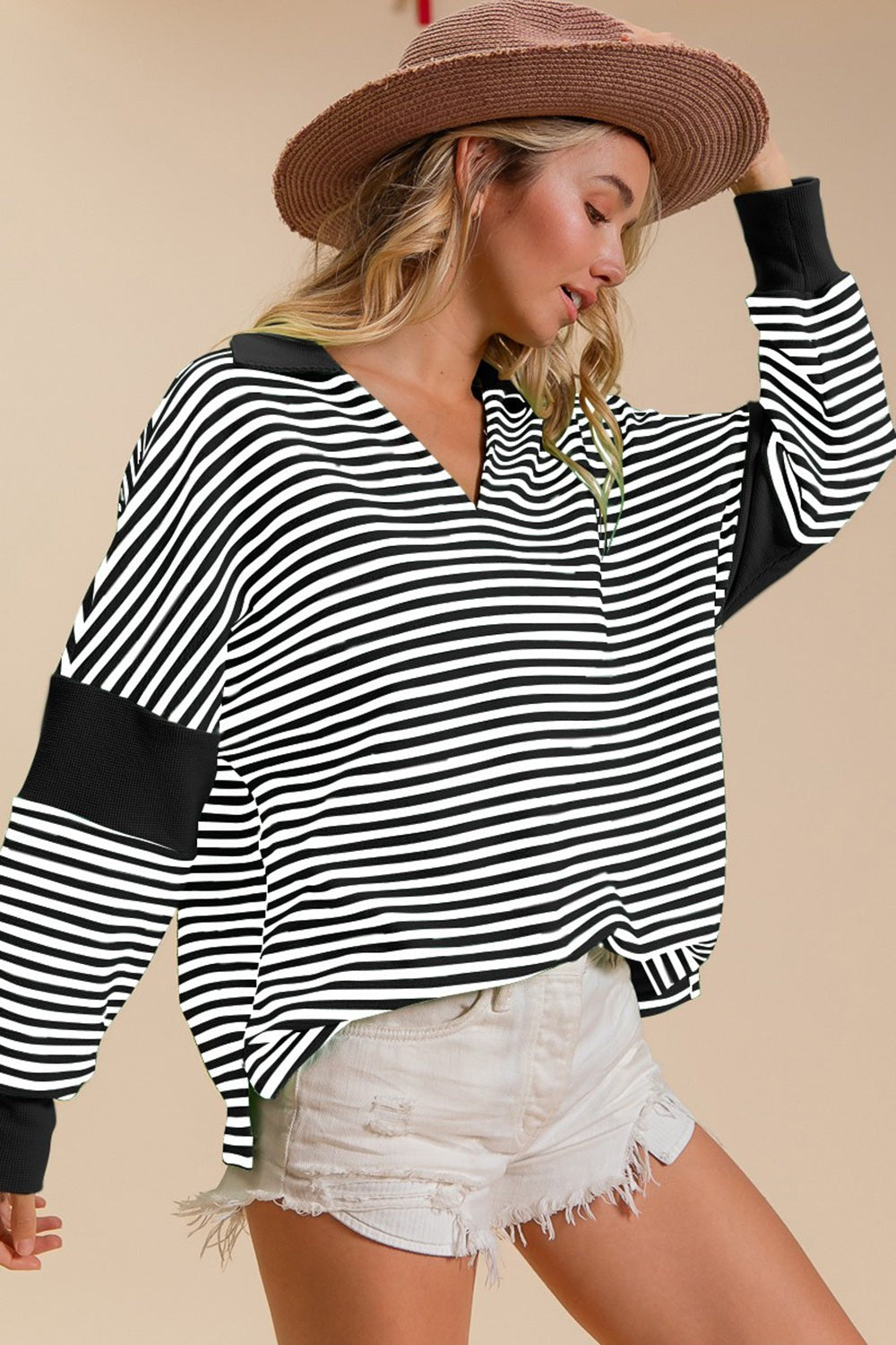 BiBi Contrast Striped Pattern Long Sleeves Loose Fit Knit Top | Black