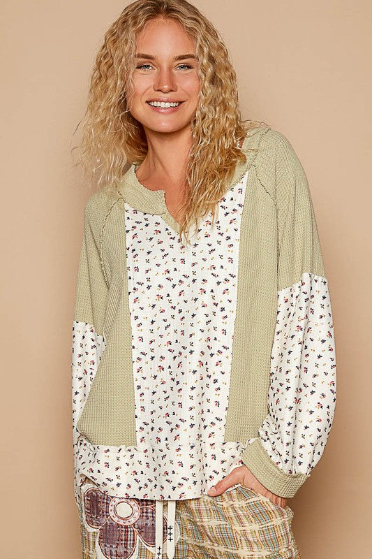 POL Waffle Knit Notched Neck Long Sleeves Floral Print Oversize Top | Sage