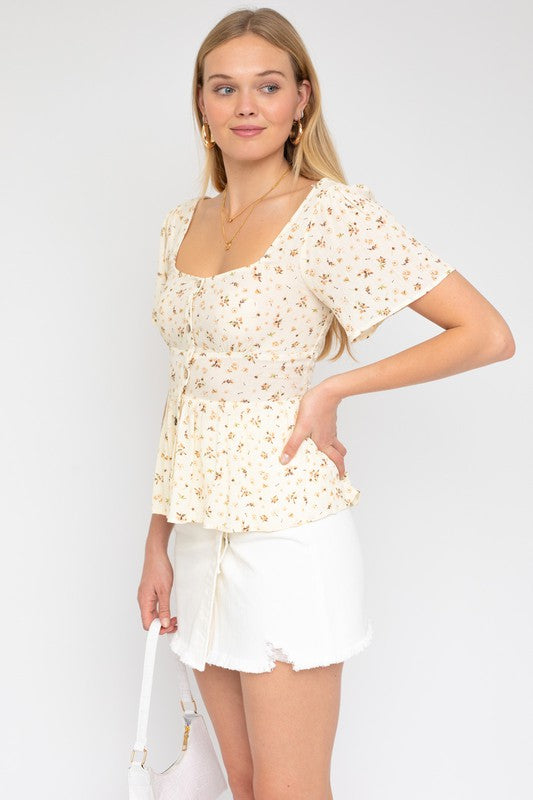 GILLI Short Sleeves Button Down Back Smocking Ditsy Print Top