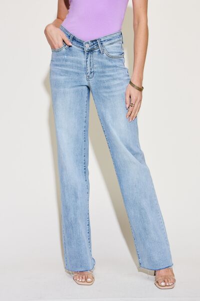 Judy Blue Full Size V Front Waistband Zipper Fly Straight Jeans