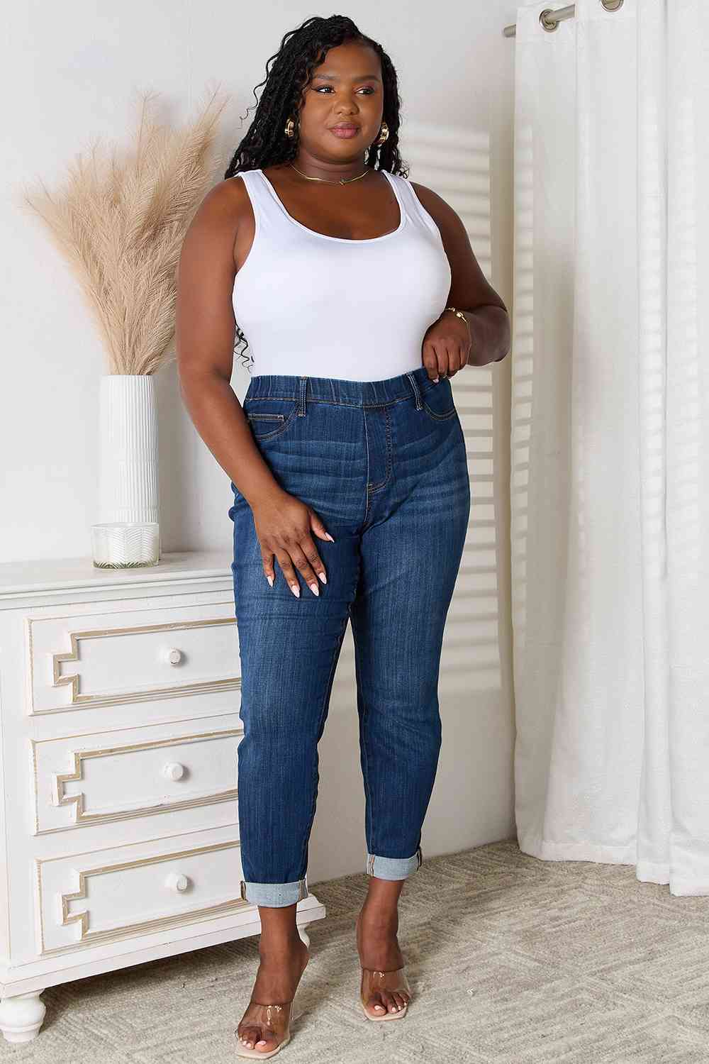 JUDY BLUE Full Size Basic Style Skinny Cropped Jeans